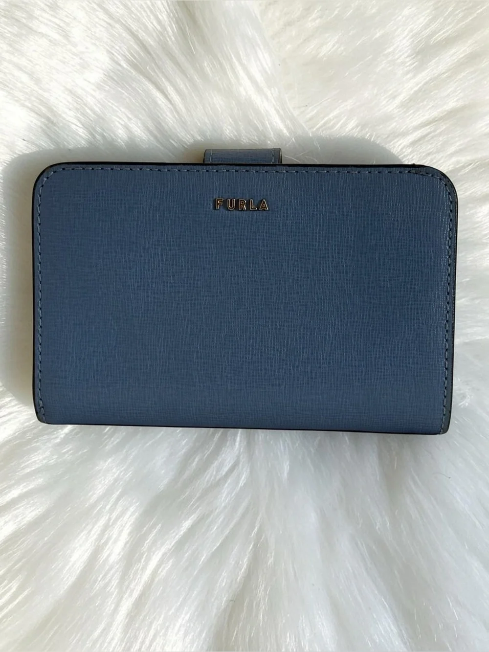 Furla Zip Around‎ Wallet Saffiano Leather Blue Bifold Card Case
